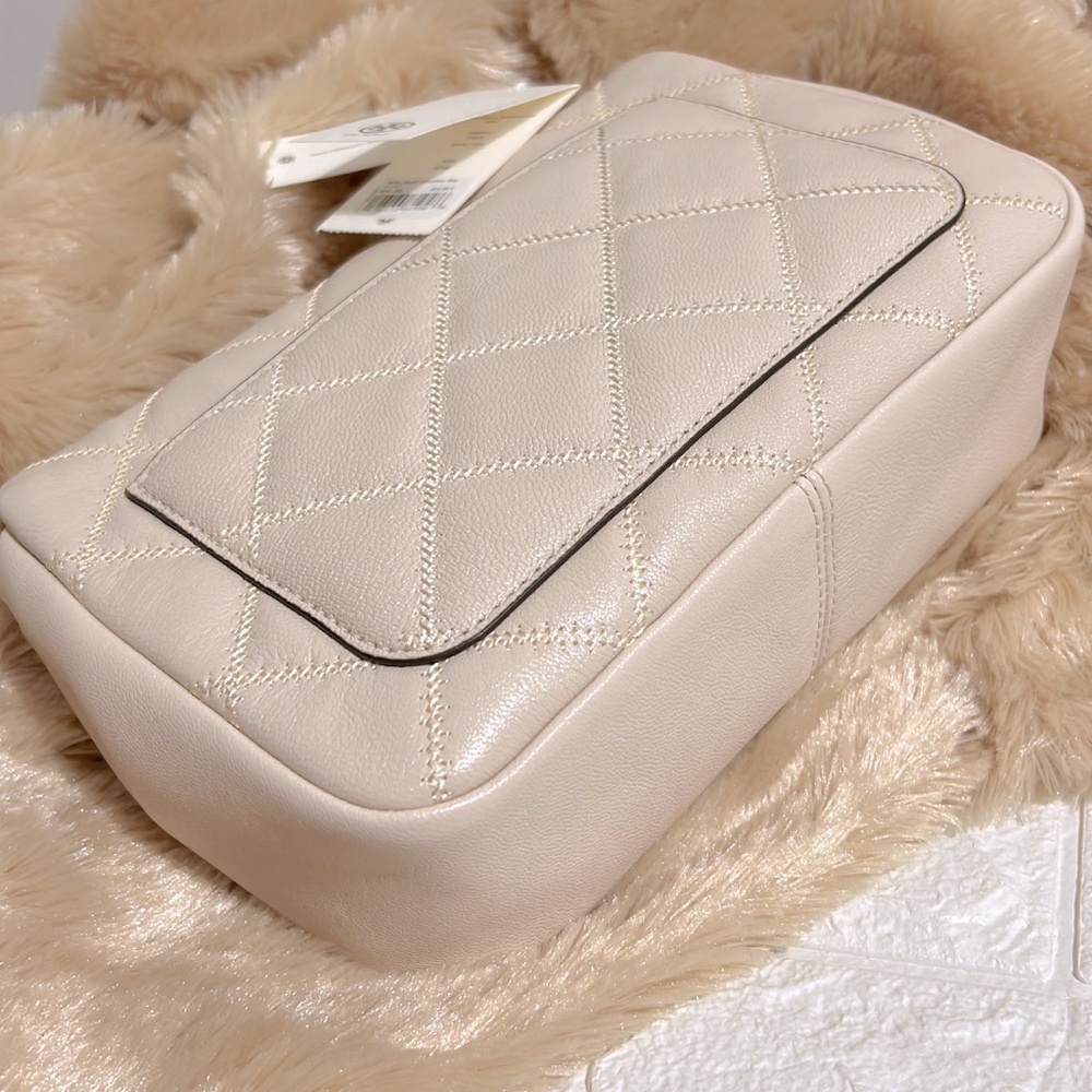 BRAND NEW GORGEOUS TIMELESS Tory Burch Willa Small Shoulder Bag Brie Cream - Picture 5 of 10